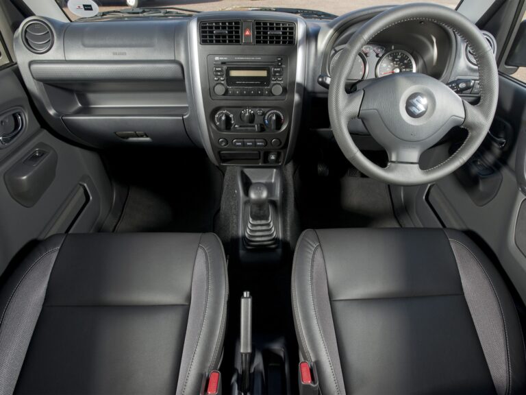 2012 Suzuki Jimny hard-top