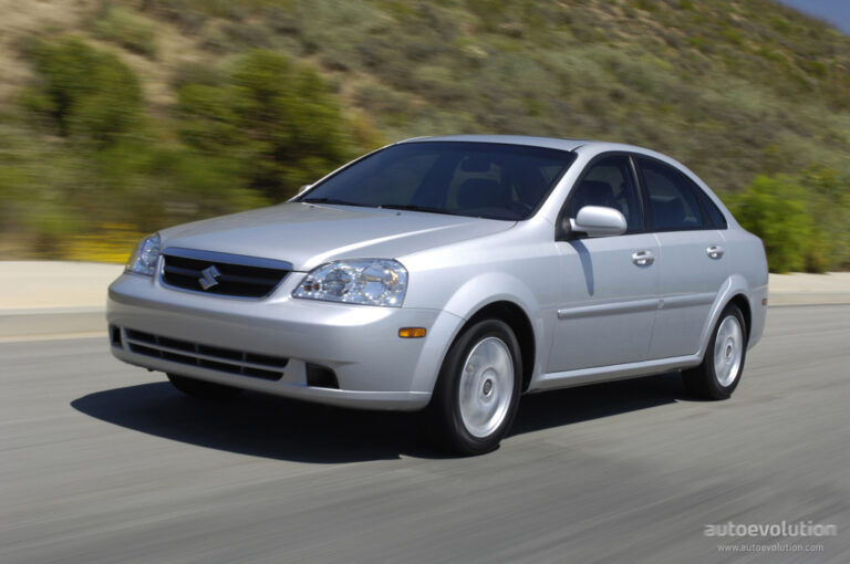 SUZUKI Forenza Sedan 2004-2008