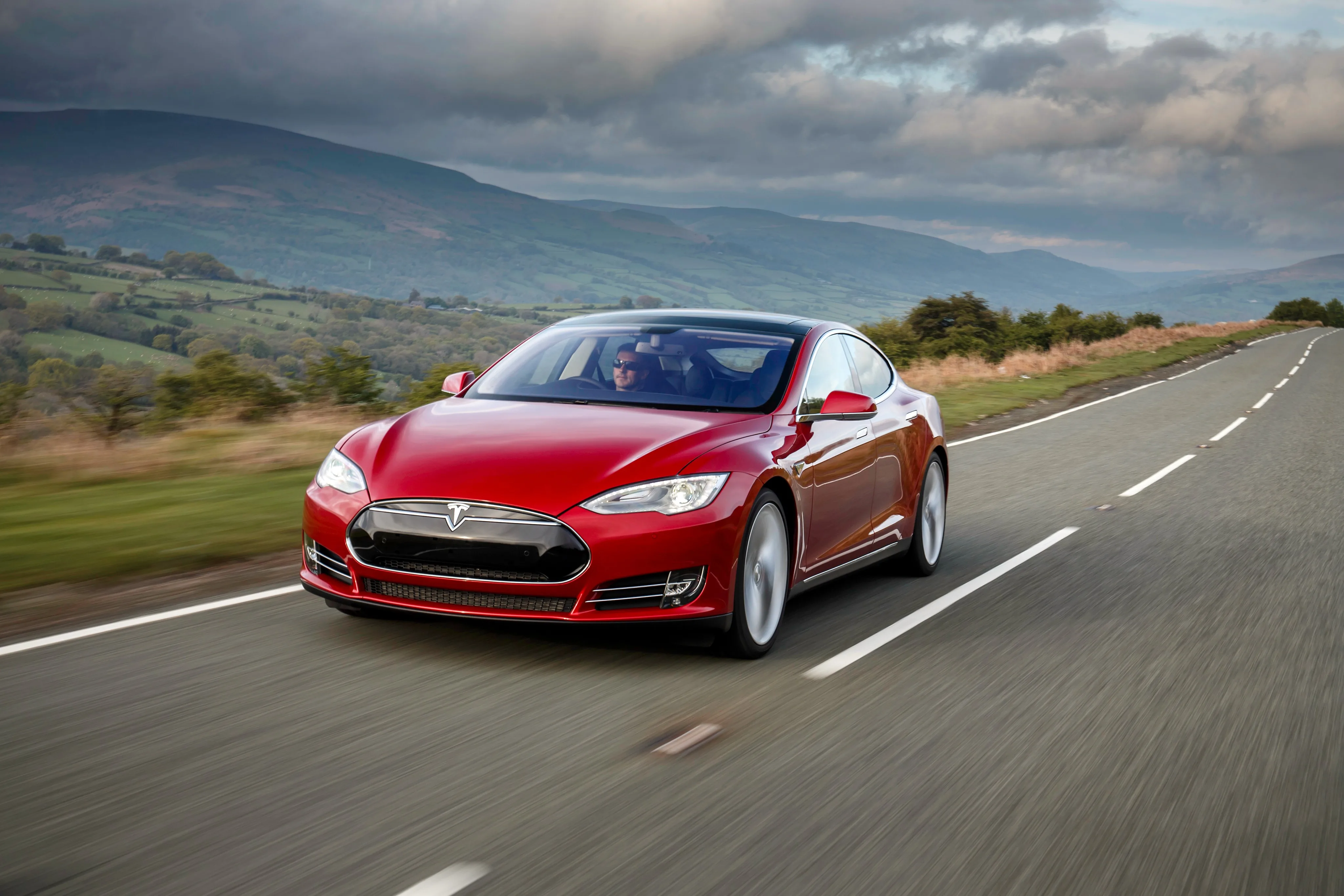 TESLA-MOTORS-Model-S-4693_71.jpg