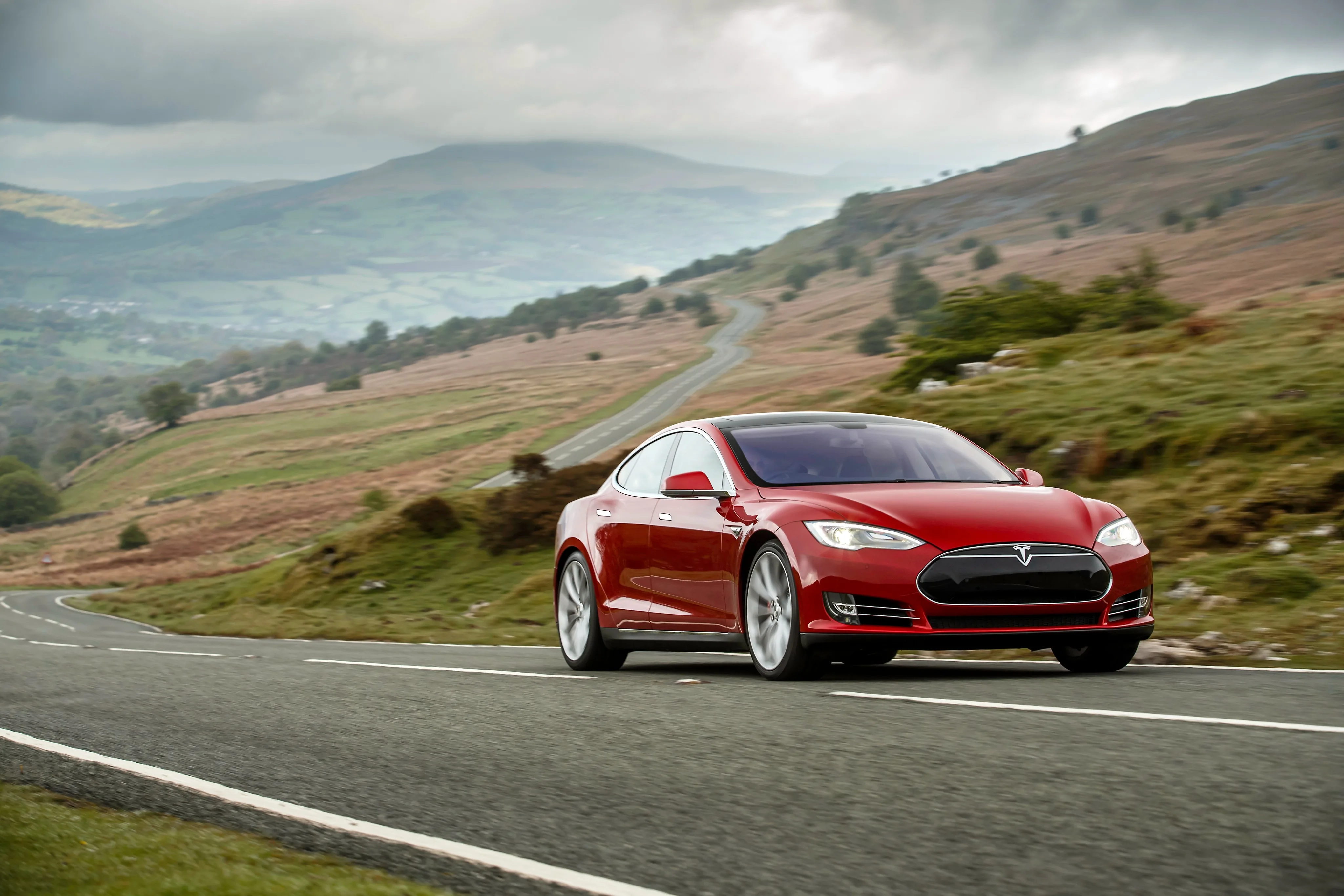 TESLA-MOTORS-Model-S-4693_73.jpg