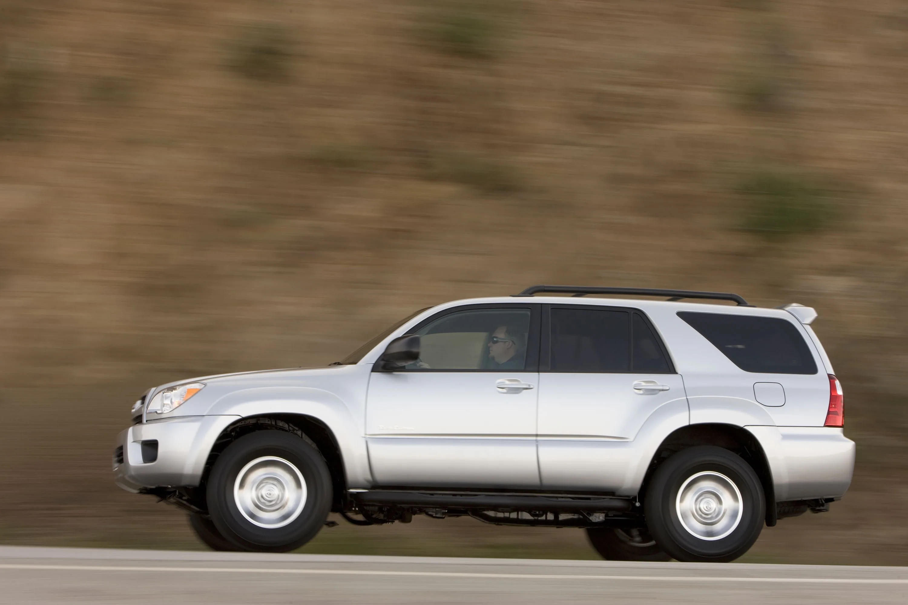 TOYOTA-4Runner-1240_56.jpeg