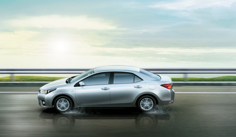 TOYOTA Corolla Altis 2014-Present