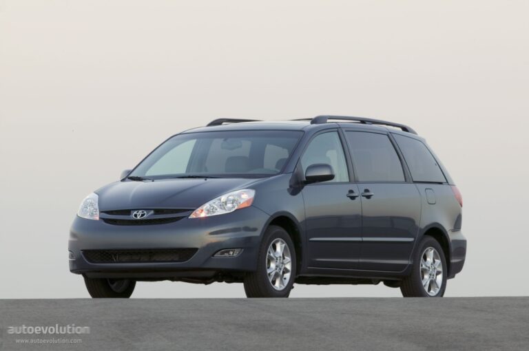 TOYOTA Sienna 2004-2009