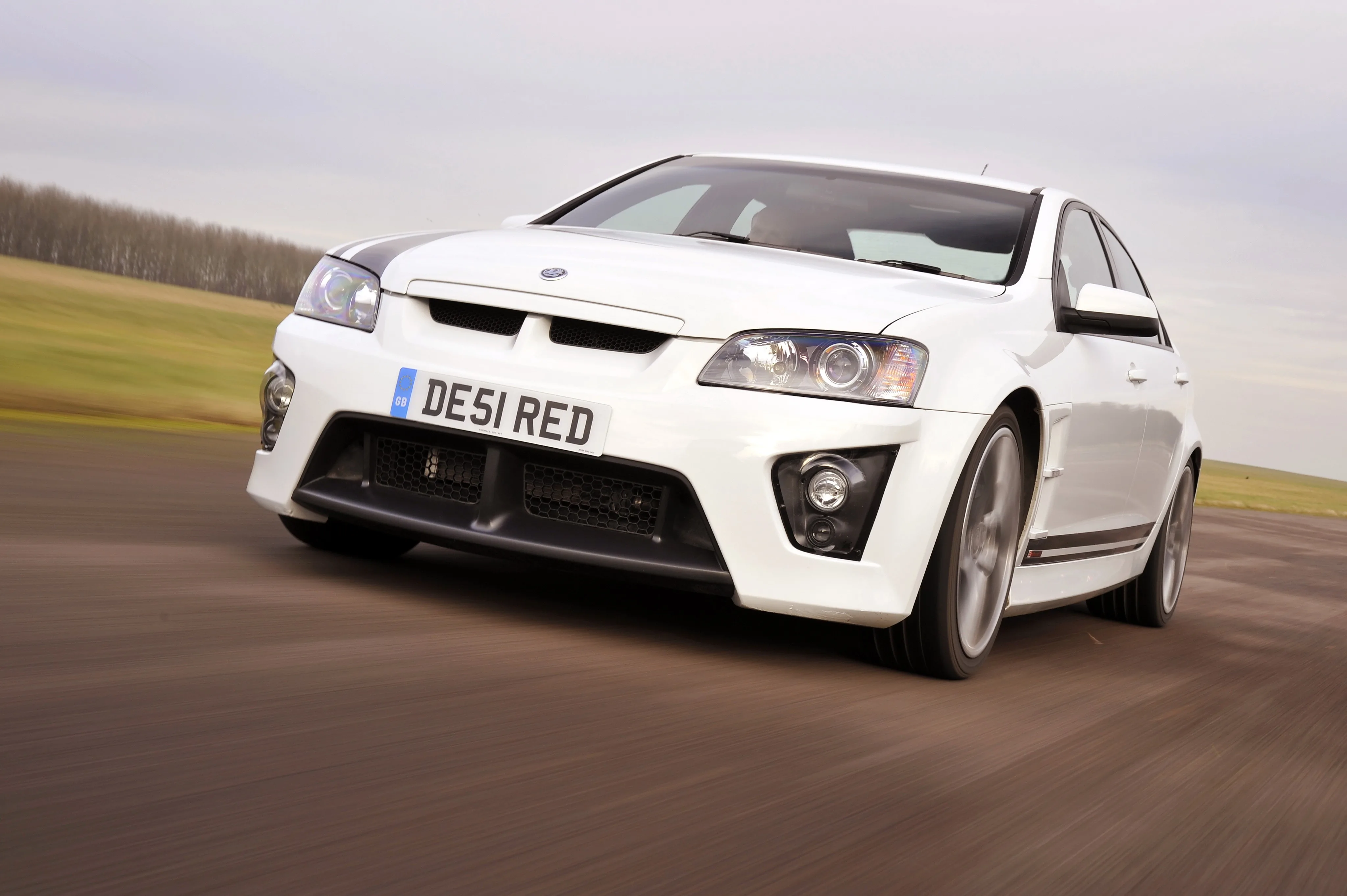 VAUXHALL-VXR8-3977_24.jpeg