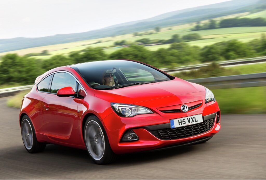 2011 Vauxhall Astra J GTC