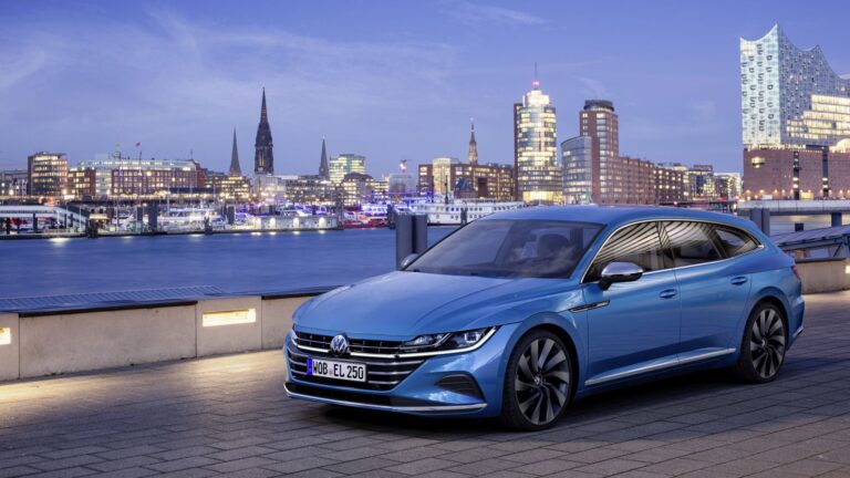 VOLKSWAGEN Arteon Shooting Brake 2020-Present