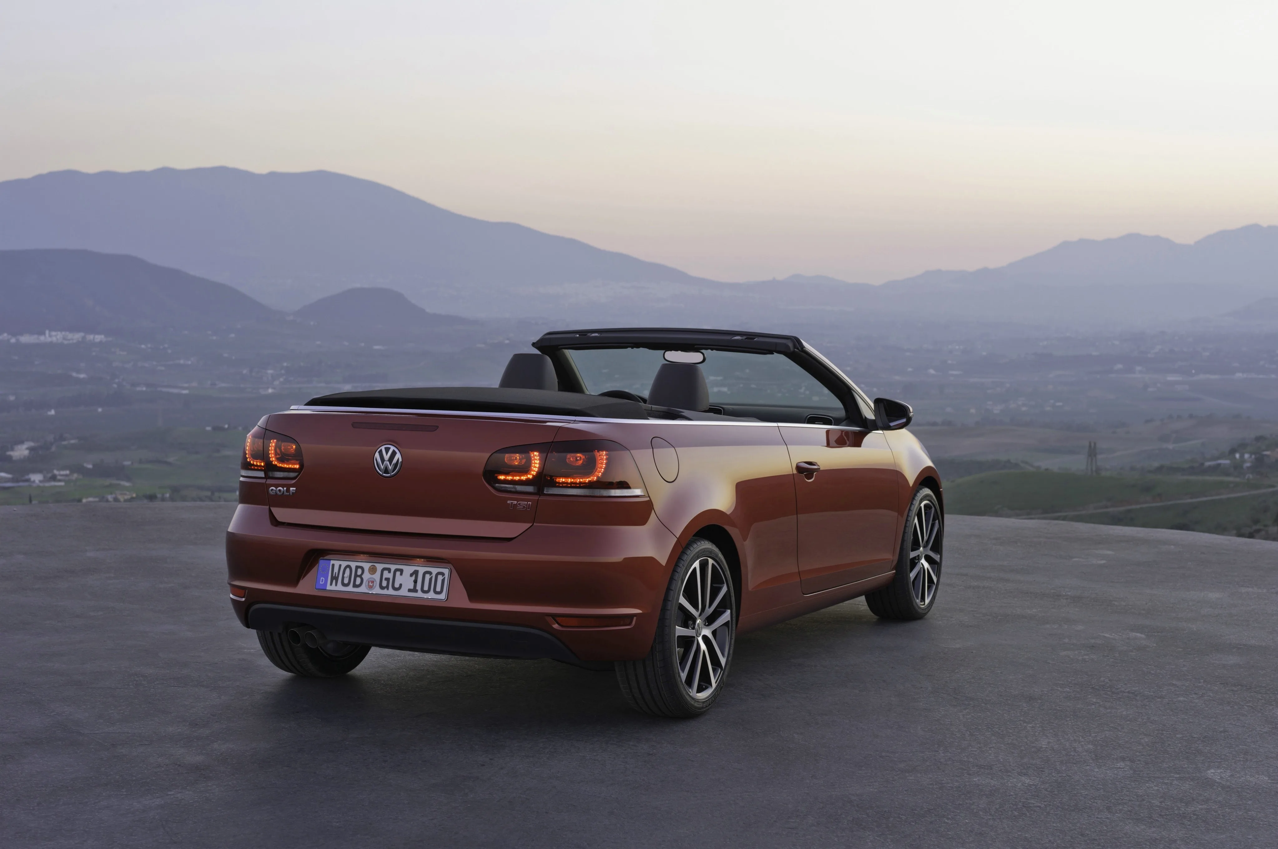 VOLKSWAGEN-Golf-Cabrio-4338_44.jpg