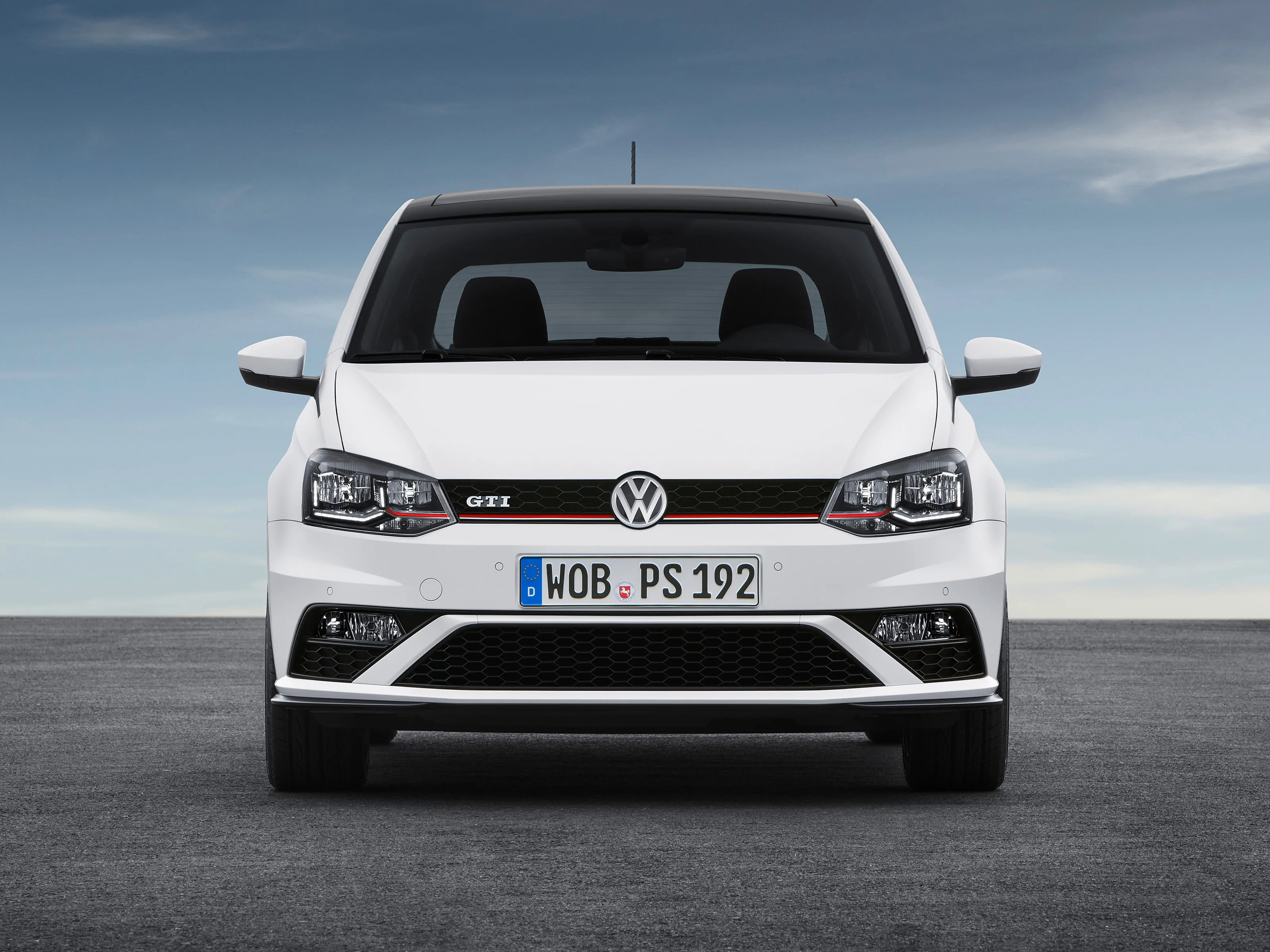 VOLKSWAGEN-Polo-GTI-Facelift-5316_11.jpg