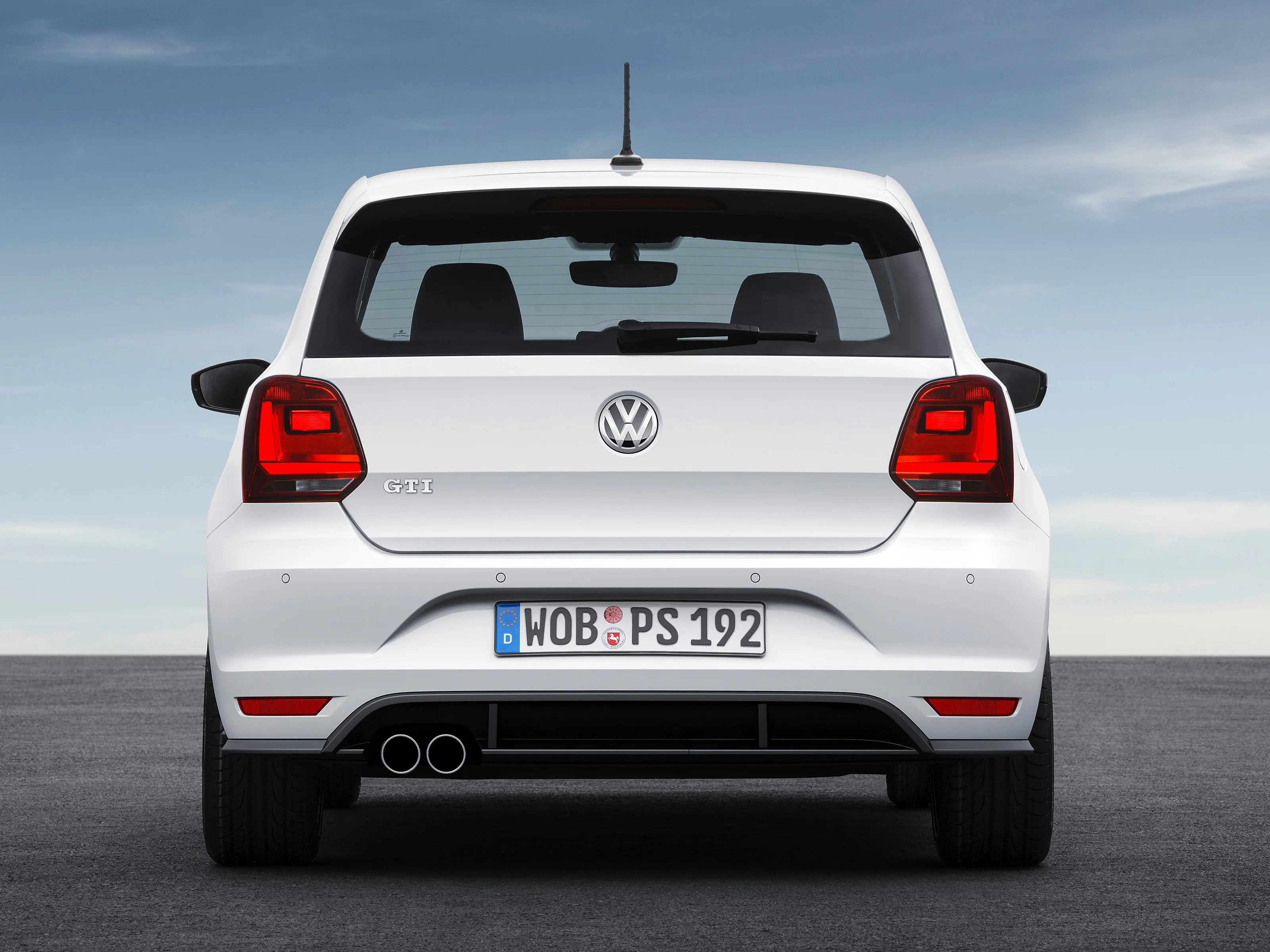 VOLKSWAGEN-Polo-GTI-Facelift-5316_4.jpg