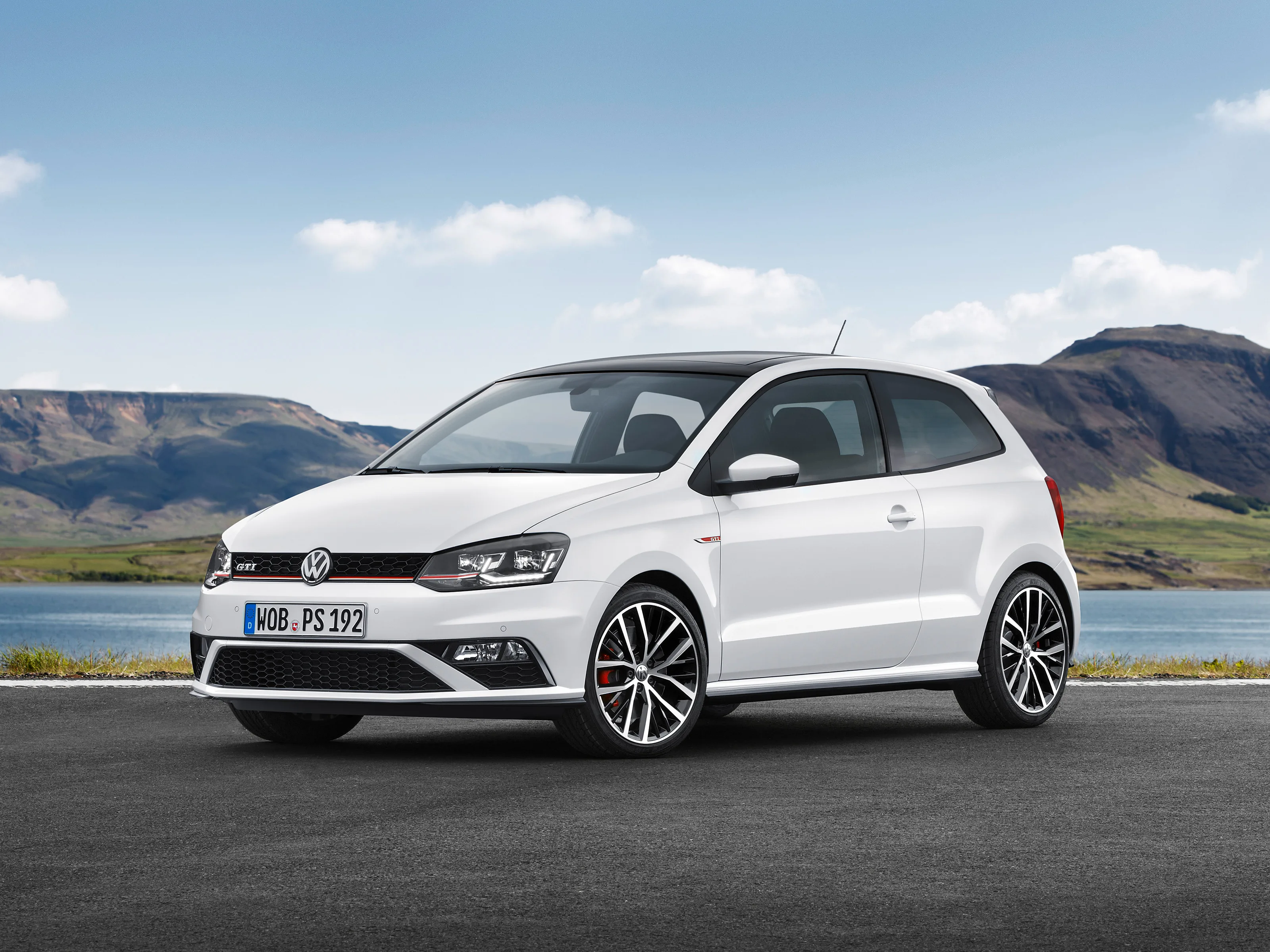 VOLKSWAGEN-Polo-GTI-Facelift-5316_9.jpg