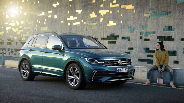 VOLKSWAGEN Tiguan R 2020-Present