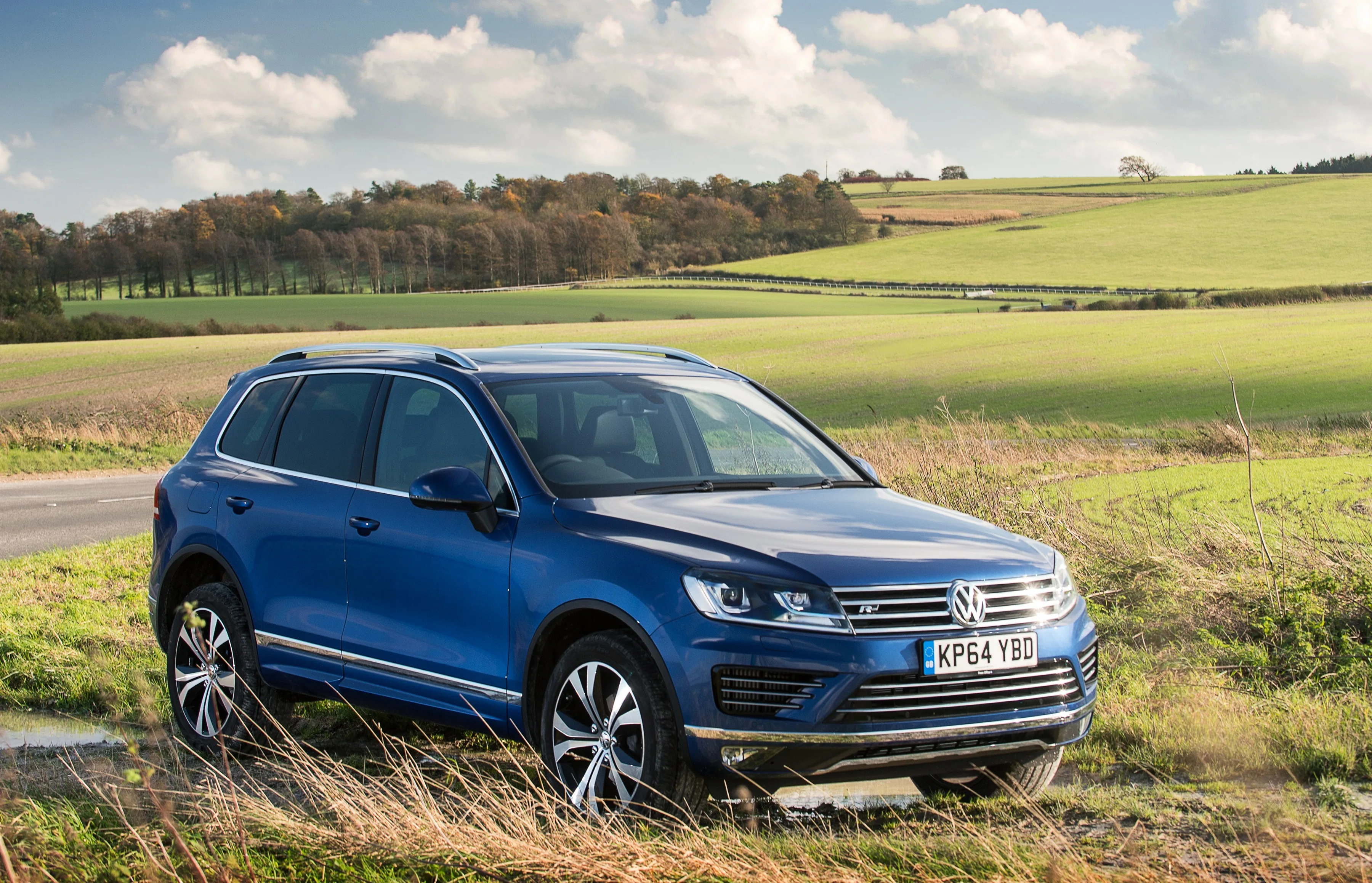 VOLKSWAGEN-Touareg-5281_60.jpg