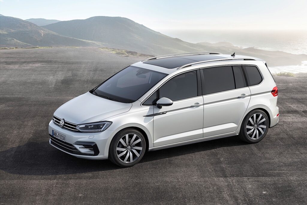 VOLKSWAGEN Touran 2015-Present