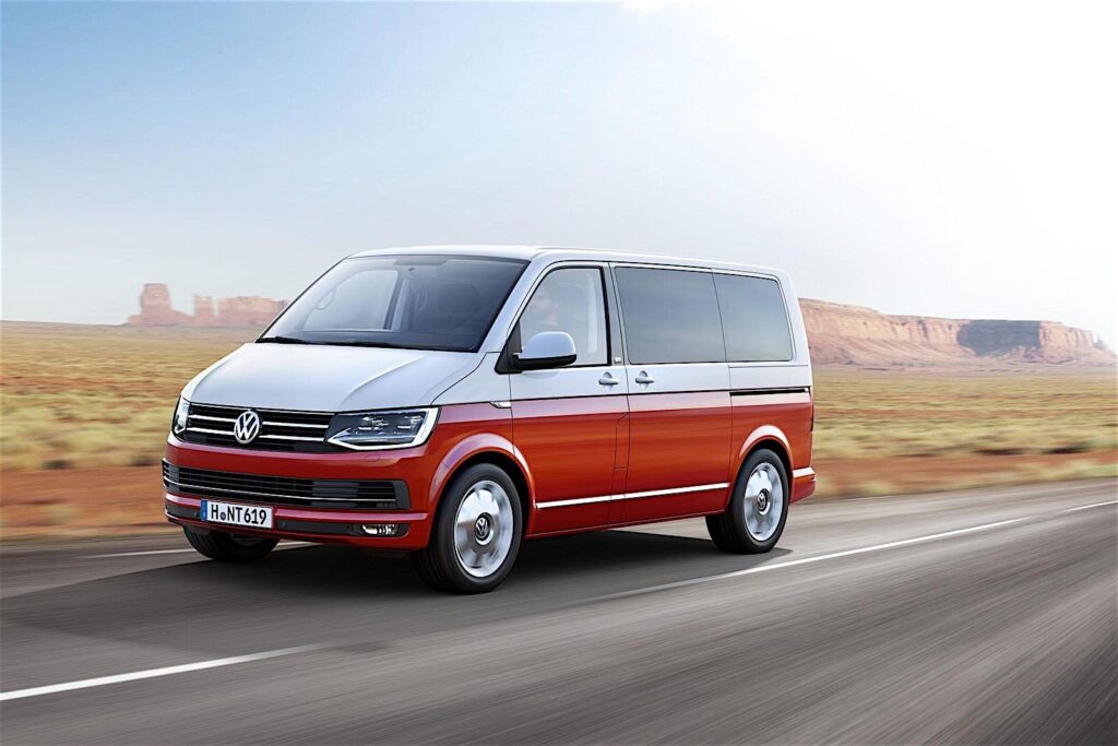 VOLKSWAGEN Transporter Kombi (T6) 2015-Present