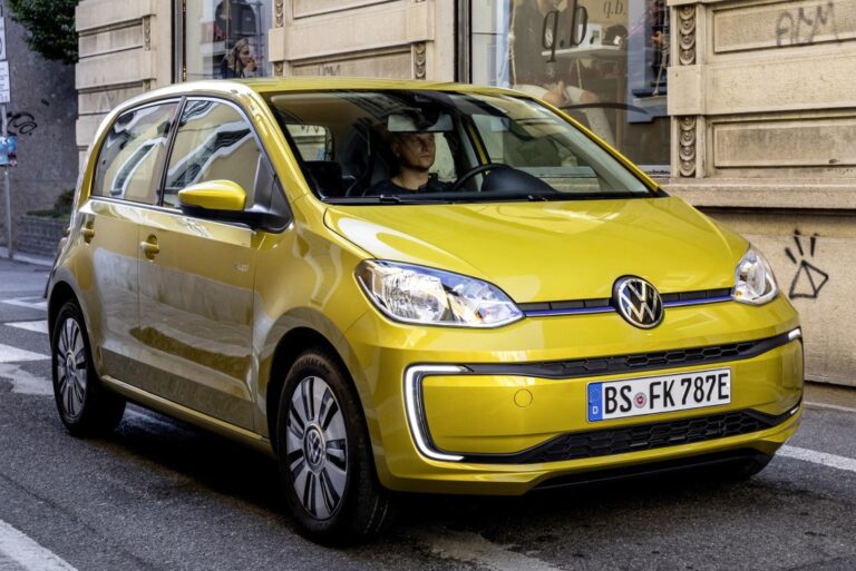VOLKSWAGEN e-UP! 2019-Present