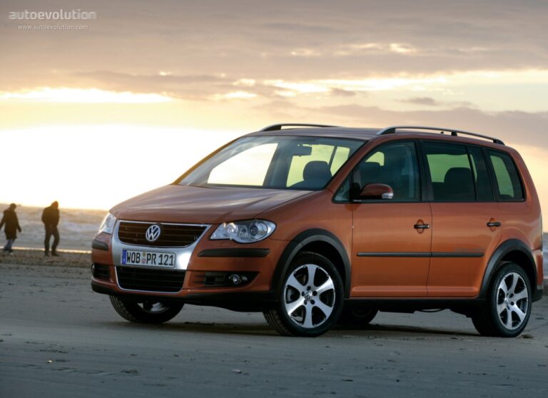 VOLKSWAGEN CrossTouran 2007-2010