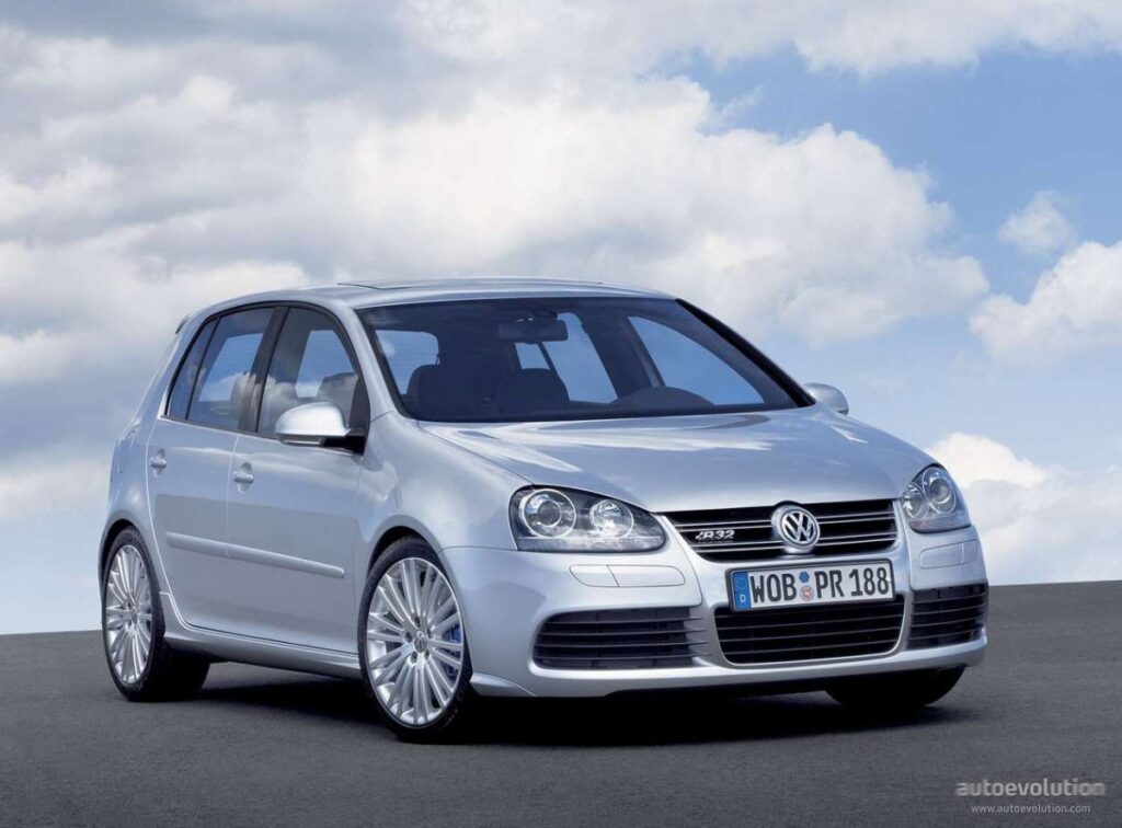 VOLKSWAGEN Golf V R32 5 drzwiowe 2005-2008