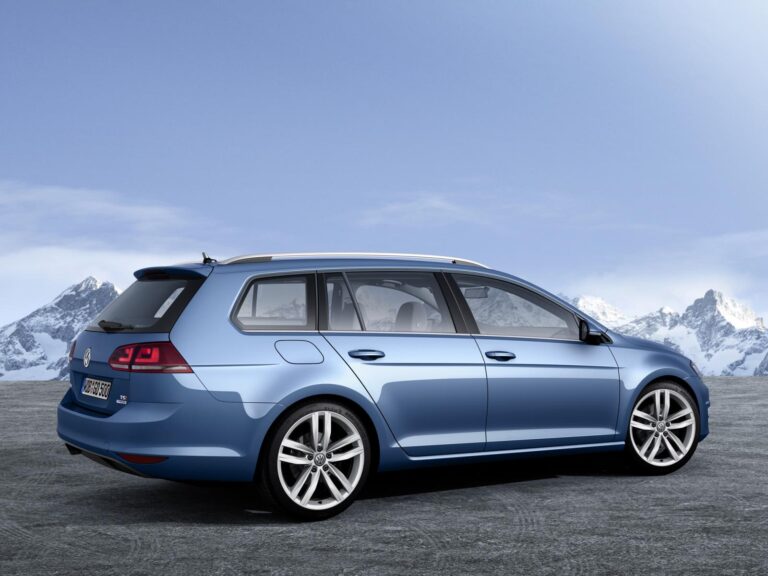 VOLKSWAGEN Golf VII Variant 2013-2017