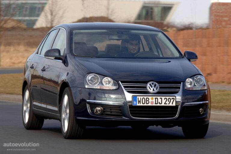 VOLKSWAGEN Jetta 2005-2011
