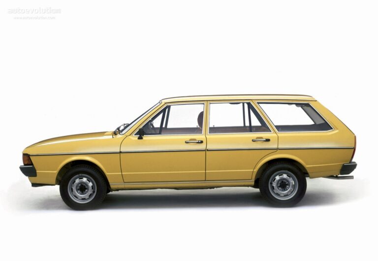 VOLKSWAGEN Passat Variant 1974-1981