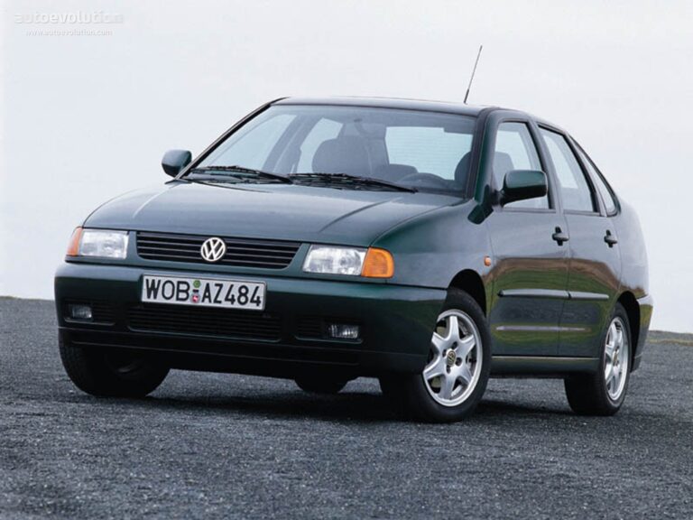 VOLKSWAGEN Polo Classic 1996-1998