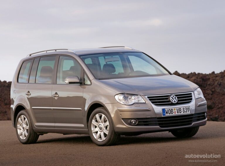 VOLKSWAGEN Touran 2006-2010
