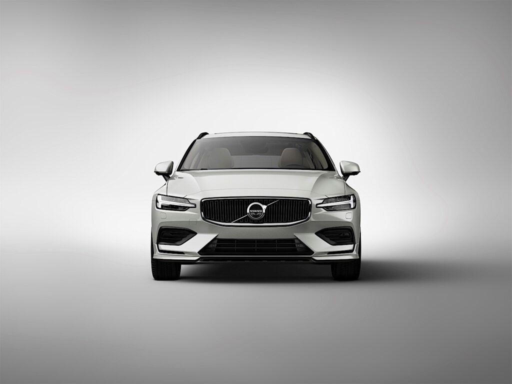 VOLVO V60 2018-Present