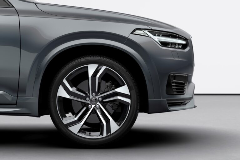 2020 Volvo XC90