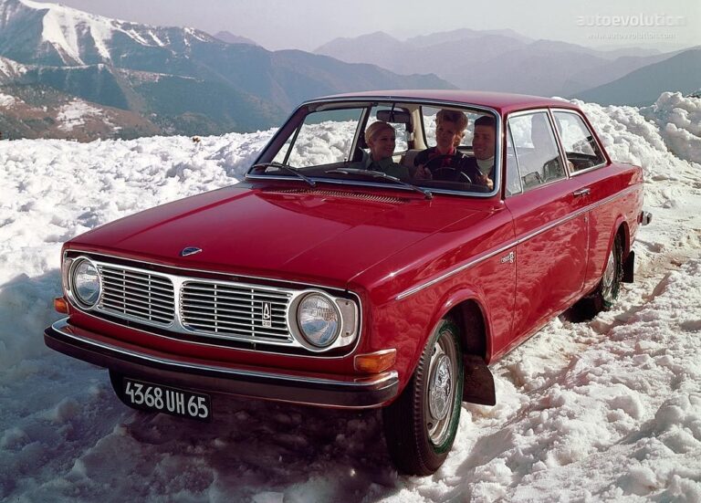 VOLVO 142 1967-1974