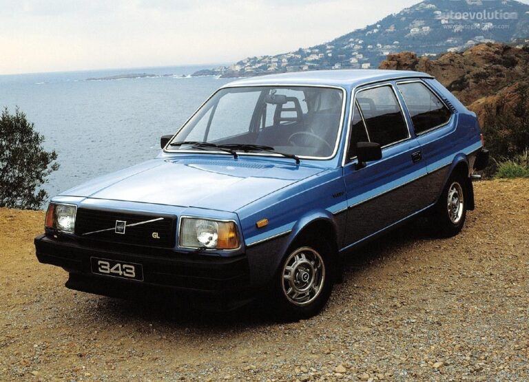 VOLVO 343 1976-1982