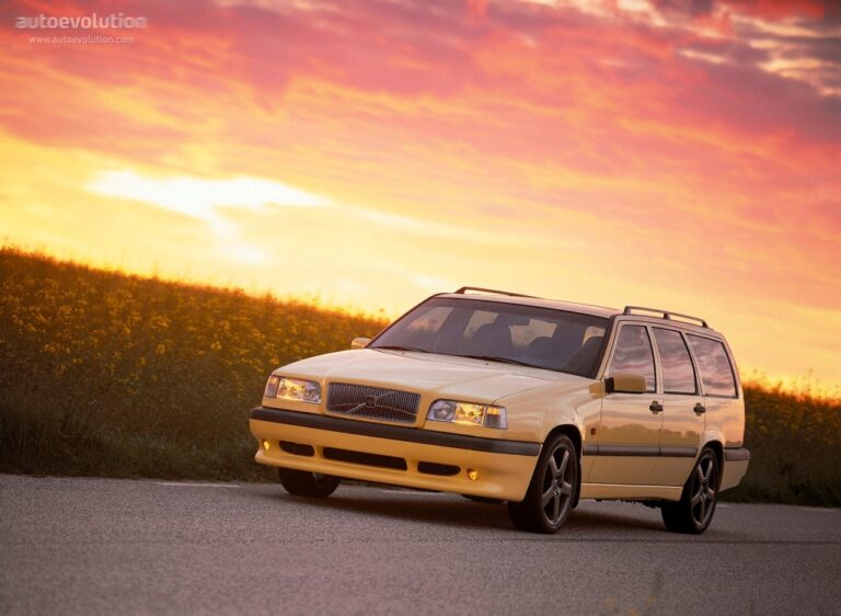 VOLVO 850 Estate R 1994-1996