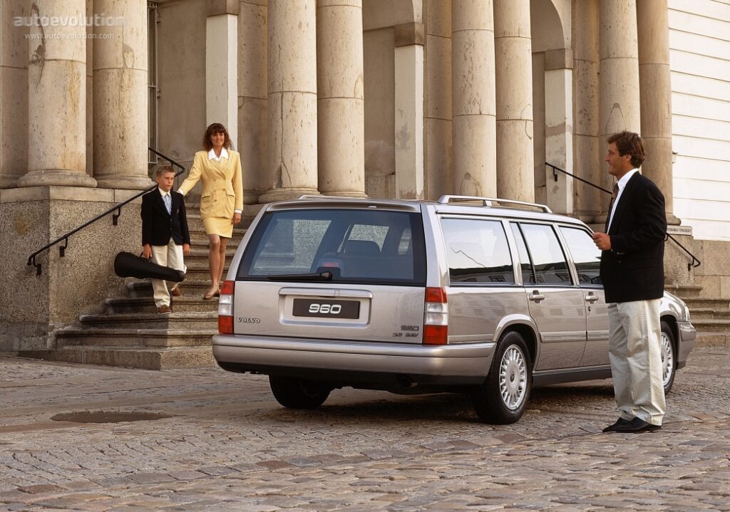 VOLVO 960 Estate 1994-1997