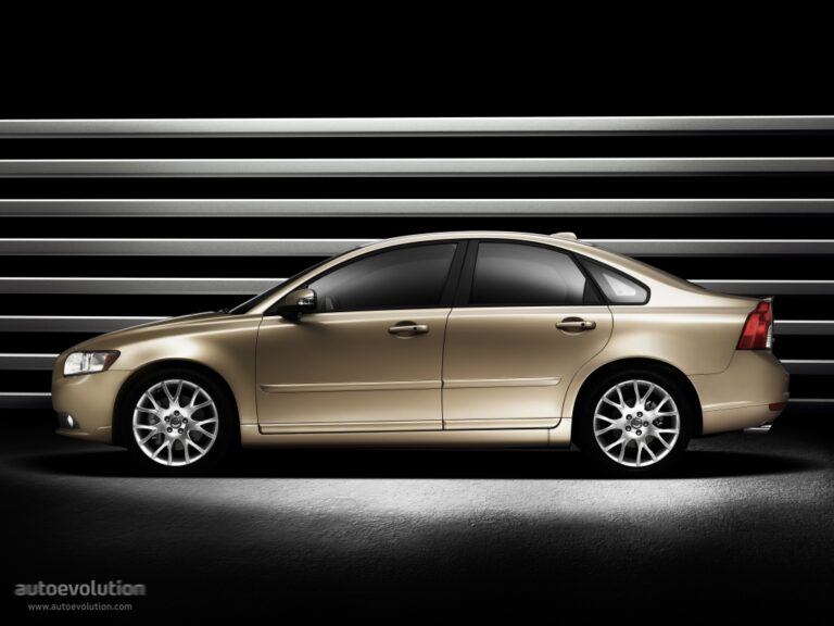 VOLVO S40 2007-2012