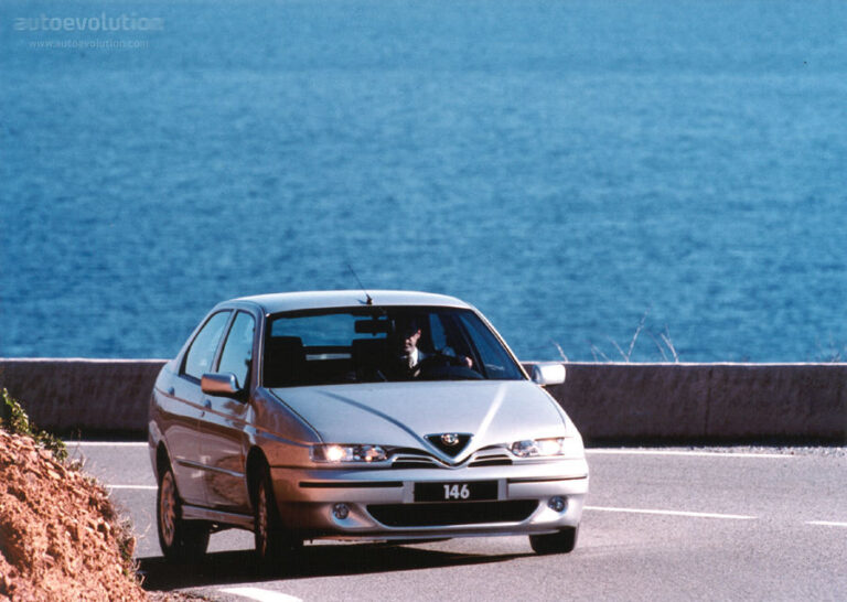 1995 Alfa Romeo 146