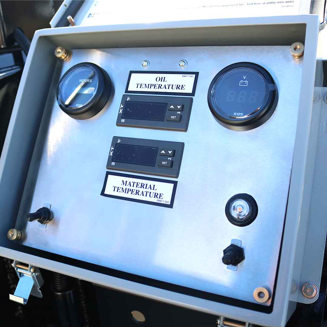 Automatyczna kontrola temperatury silnika – jak działa?