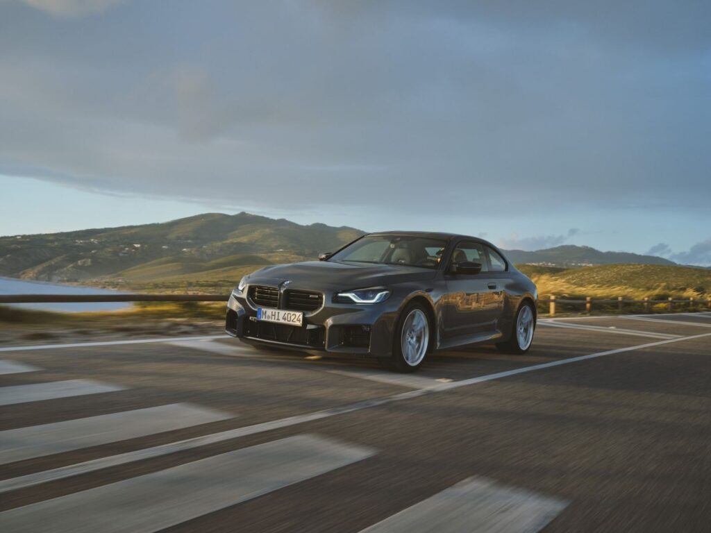2025 BMW M2