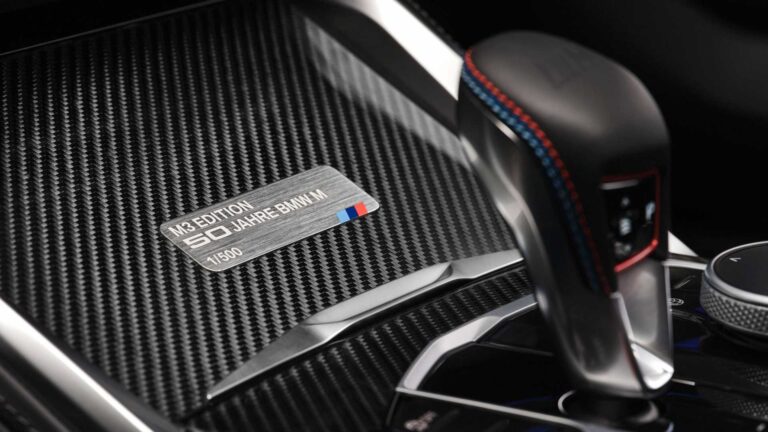 Koniec lekkich samochodów? Unia Europejska planuje zakaz włókna węglowego w motoryzacji