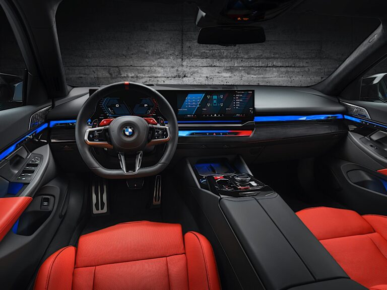 2025 BMW M5 Touring