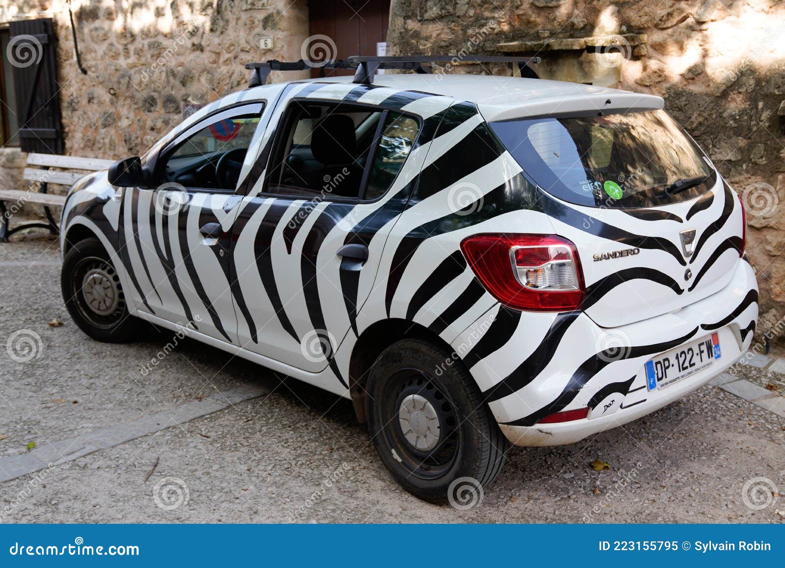 Dacia Sandero Essential: Najtańszy nowy samochód w Polsce za 61 300 zł