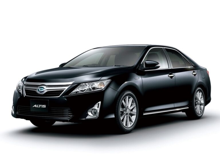 DAIHATSU Altis 2012-2017