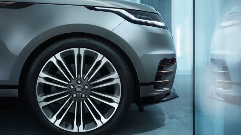2024 Land Rover Range Rover Velar
