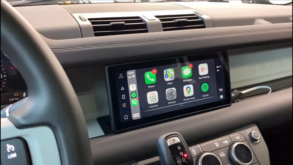 Land Rover wprowadza nowoczesny system infotainment