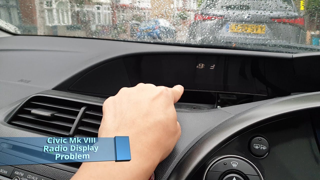 Honda Civic VIII: Szyba przednia źle wklejona – świst przy wyższych prędkościach