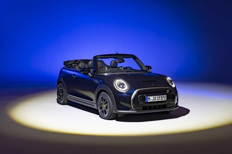 2023 MINI Cooper SE Convertible