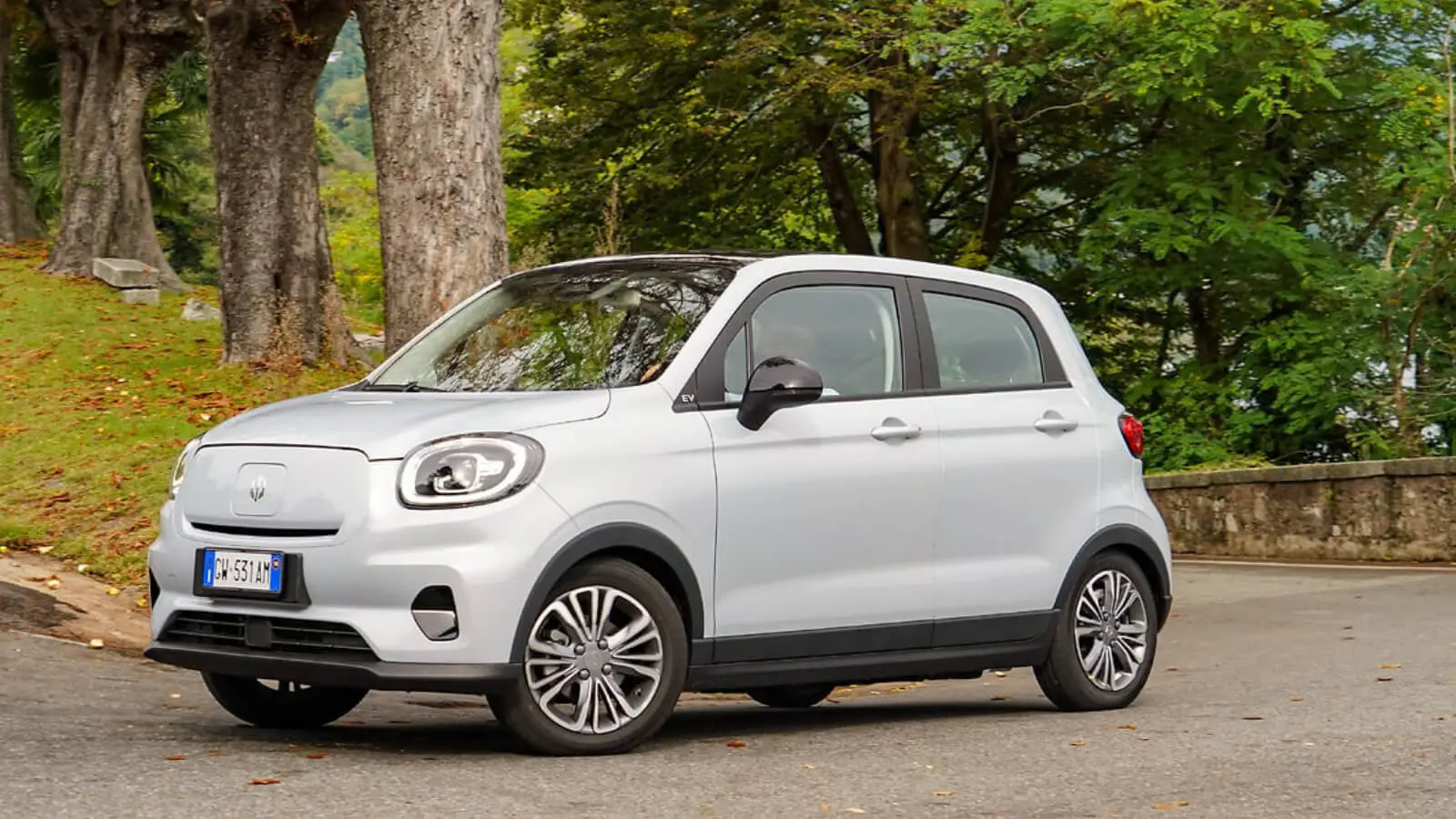 Wzrost kosztów eksploatacji pojazdów elektrycznych budzi niepokój wśród klubów car-sharingowych w Wielkiej Brytanii