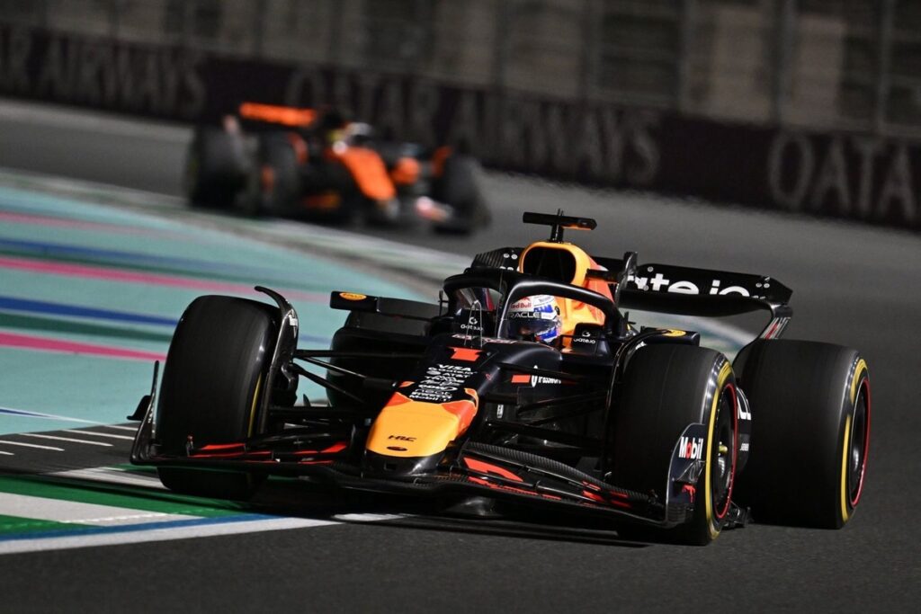 Verstappen milczy w obliczu kontrowersji po Grand Prix Arabii Saudyjskiej