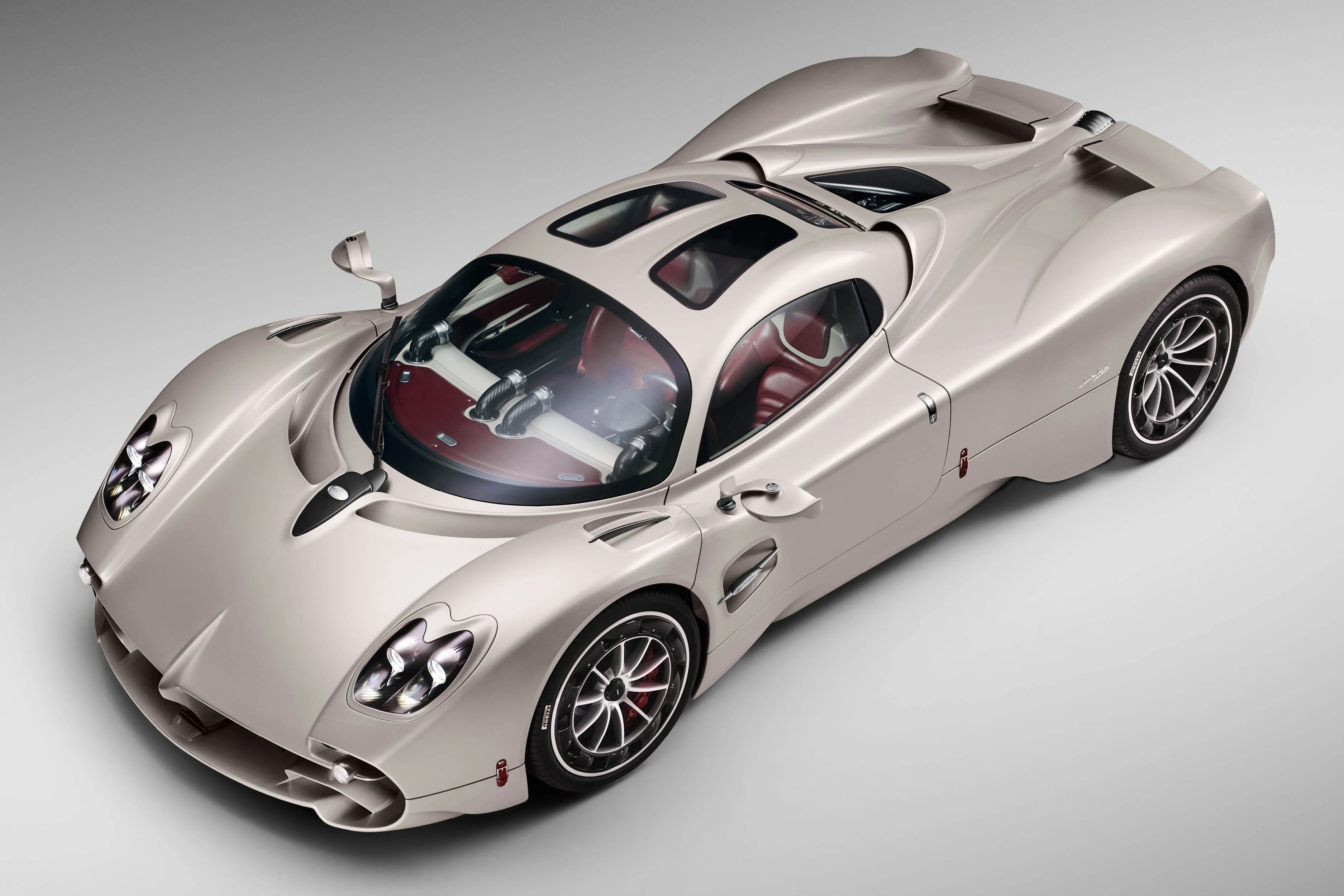 pagani-utopia-2022-7308_9.jpg