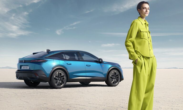 PEUGEOT 408 2022-Present