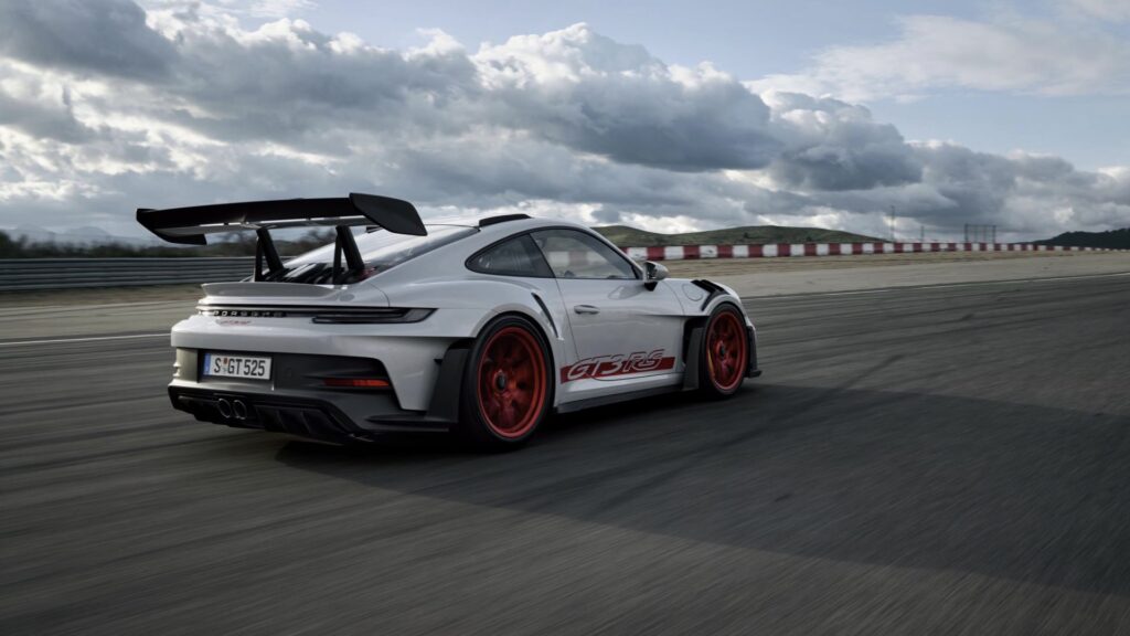 PORSCHE 911 GT3 RS (992) 2022-Present