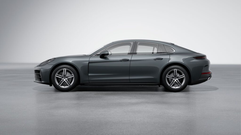 2024 Porsche Panamera 4